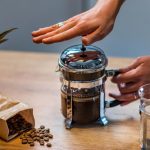 4 Cara Membuat Kopi Manual Brew, Seduhan Kopi Ala Kafe